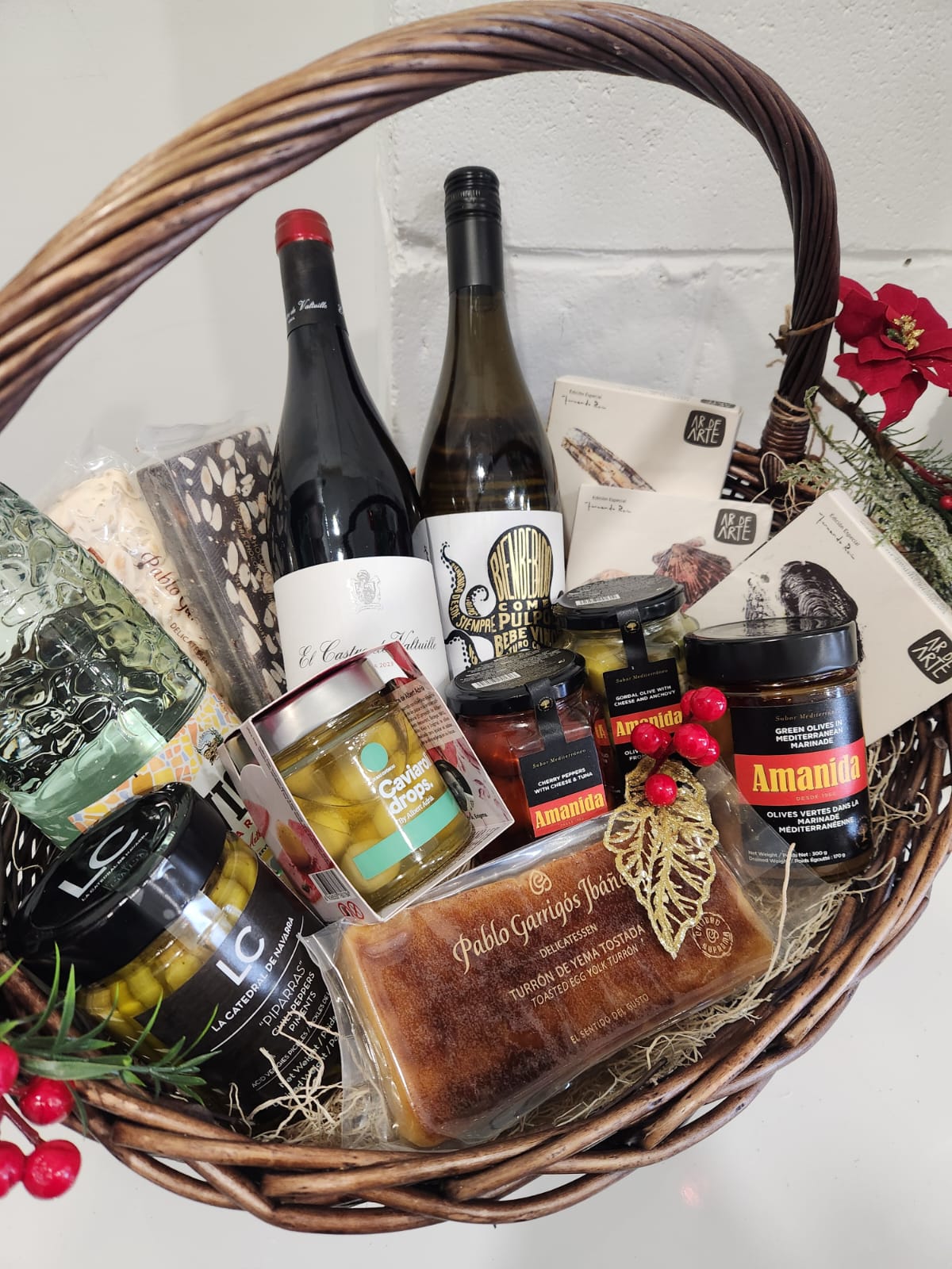 Premium Tapas Night to Share – Gift Basket