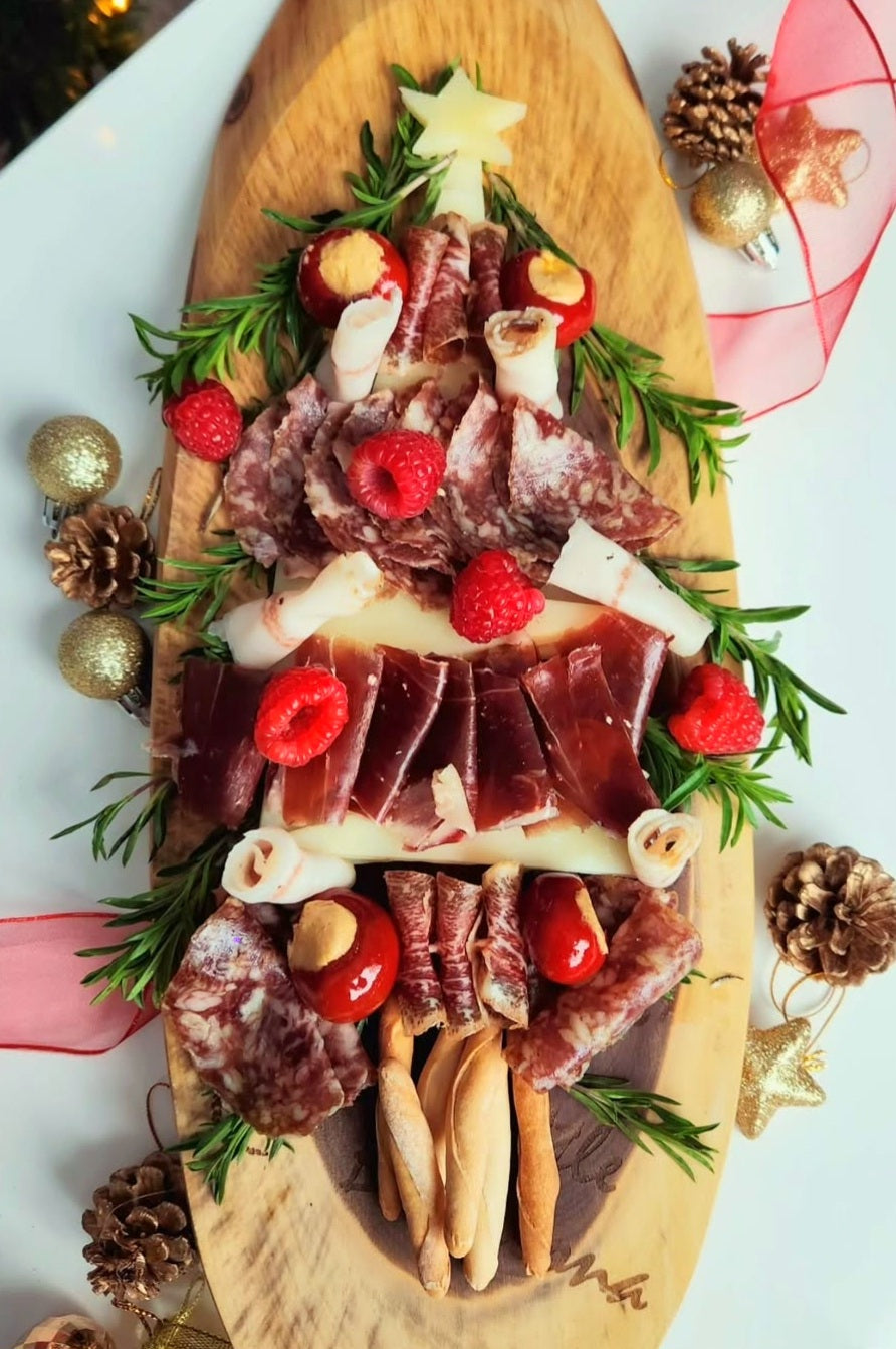 Christmas Tree Charcuterie Board